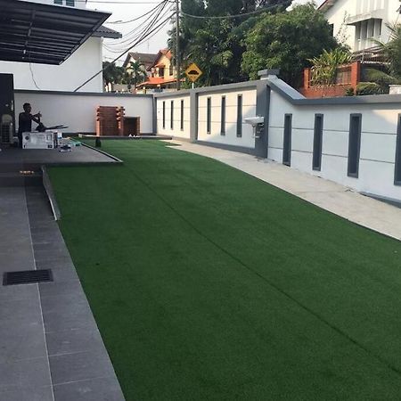 22Pax :Taman Pelangi Party House Nearby Midvelly Villa Джохор Бахру Екстериор снимка